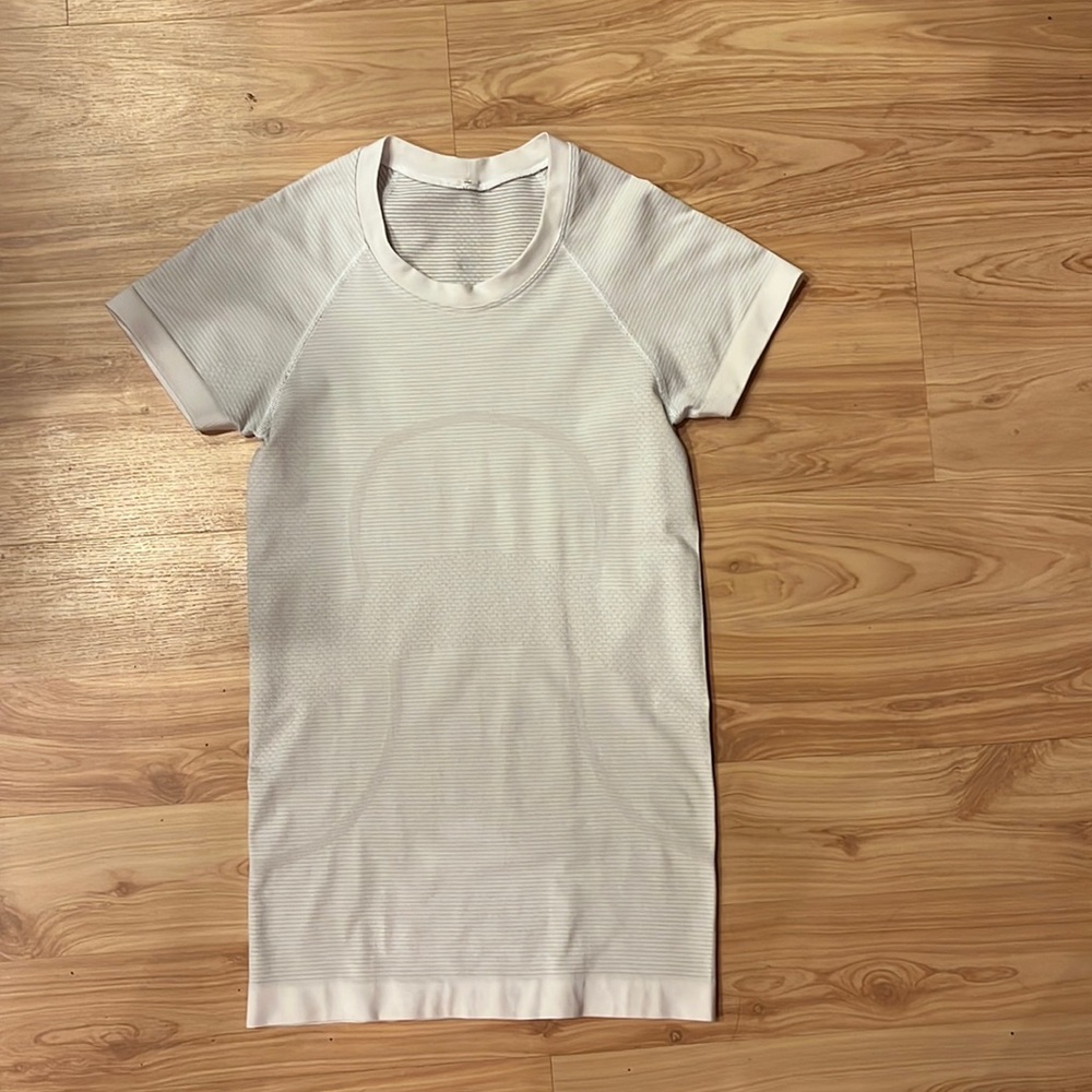 lululemon swiftly tech short sleeve
